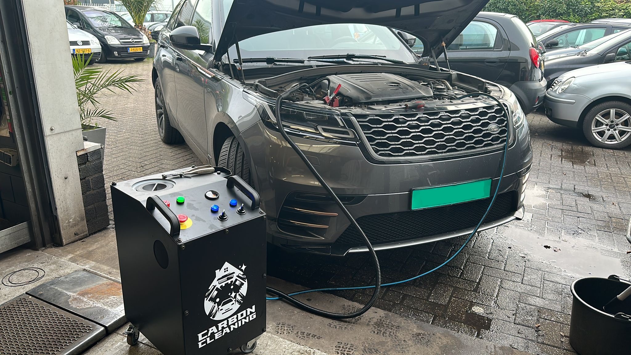 Carbon Cleaning Auto