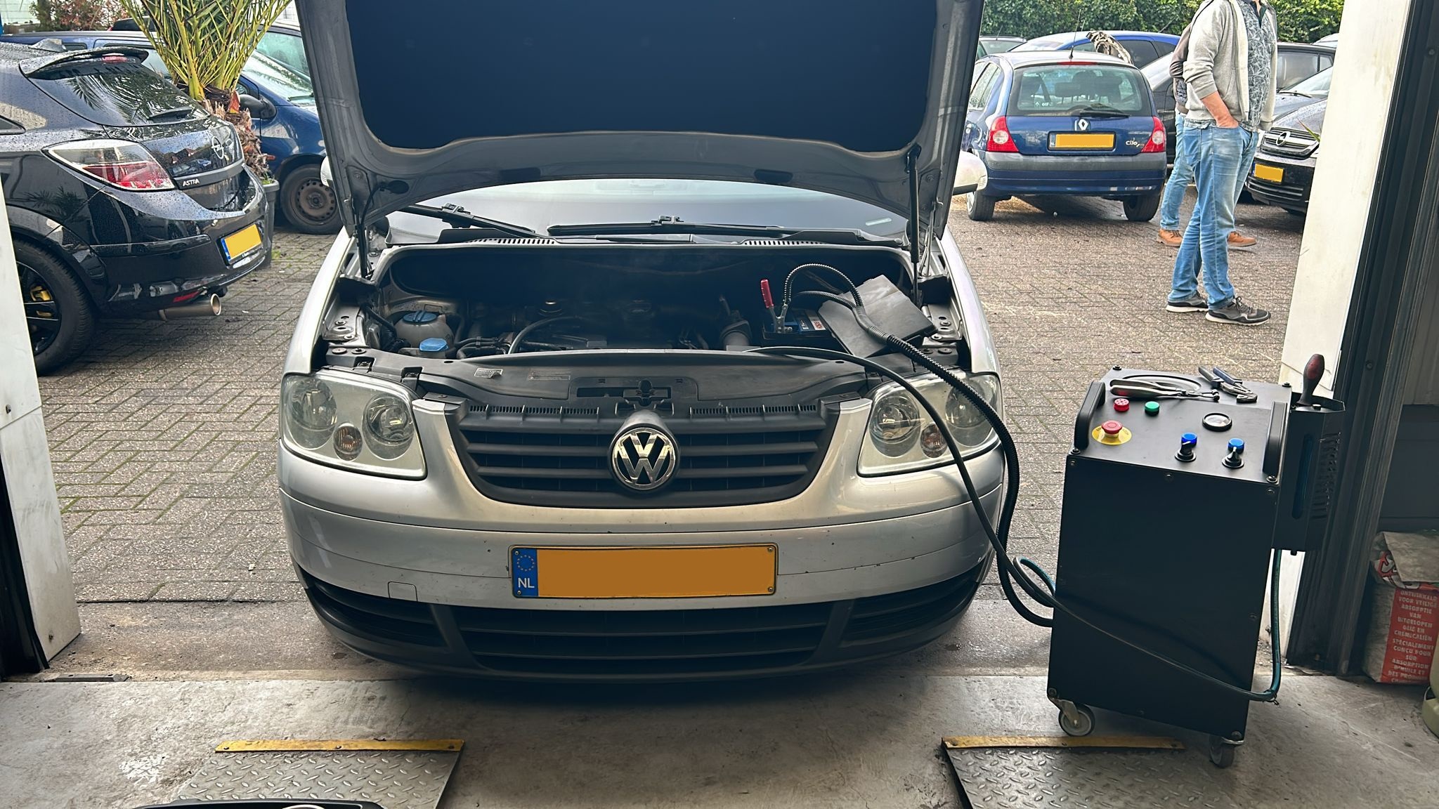 Carbon Cleaning Volkswagen Touran